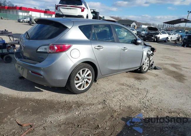 JM1BL1MP3D1743281: 43992988