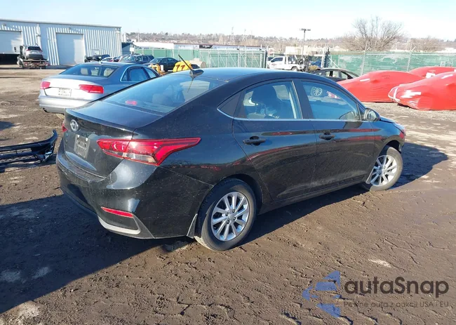 3KPC24A33KE066902: 43993015