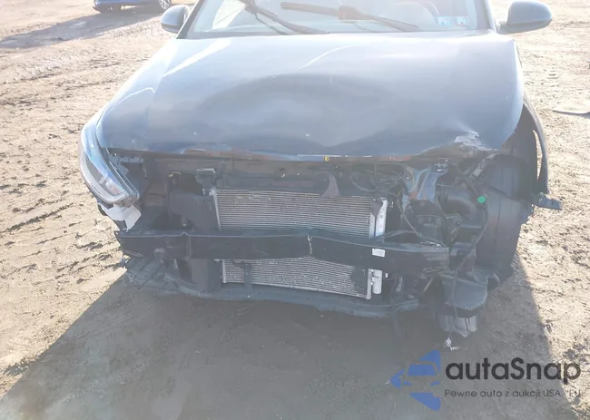 3KPC24A33KE066902: 43993015