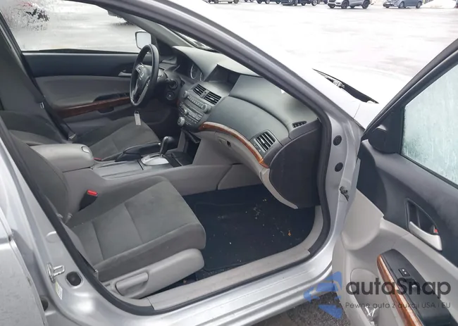 1HGCP2F75CA020009: 43993020