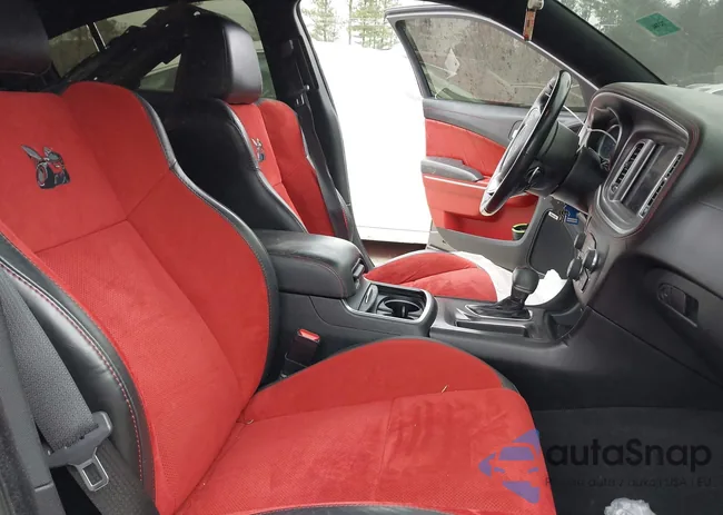 2C3CDXGJ8LH107553: 43993026