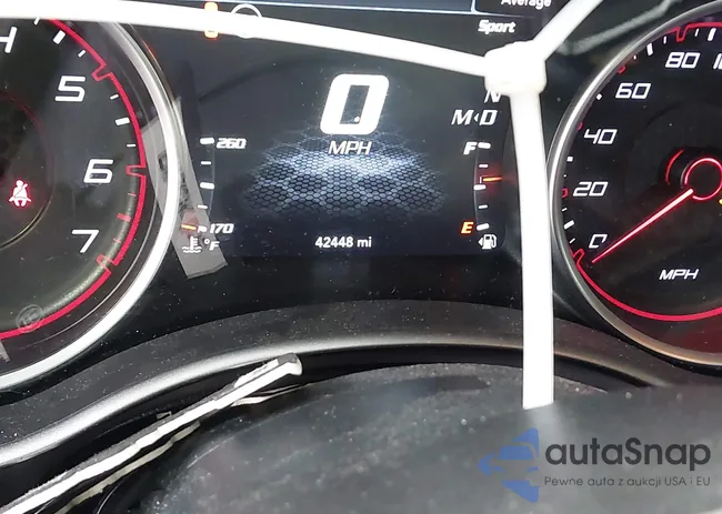 2C3CDXGJ8LH107553: 43993026