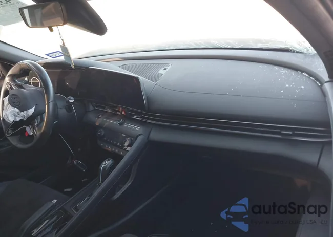 KMHLW4AK4PU014078: 43993033