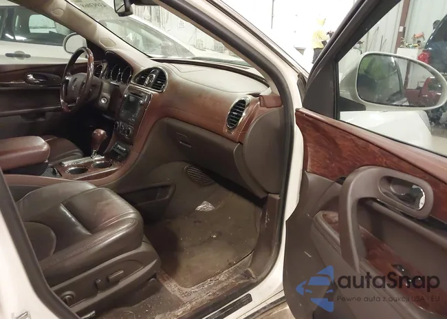 5GAKRCKD6EJ119383: 43993068