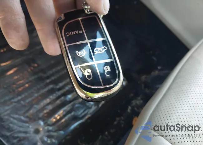 1C4RJFBG2LC362531: 43993082