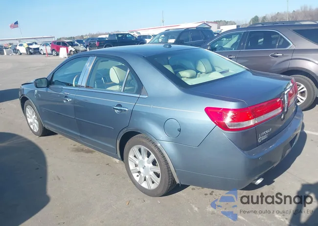 3LNHL2GC5BR750417: 43993104