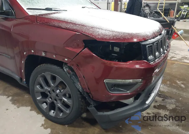 3C4NJDEB7MT570574: 43993121