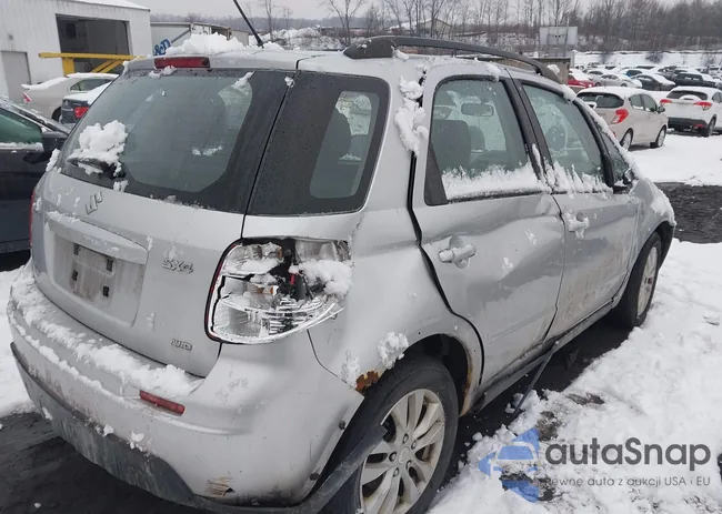 JS2YB5A31D6100037: 43993132