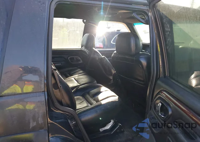 1GYEK13R3YR126208: 43993144