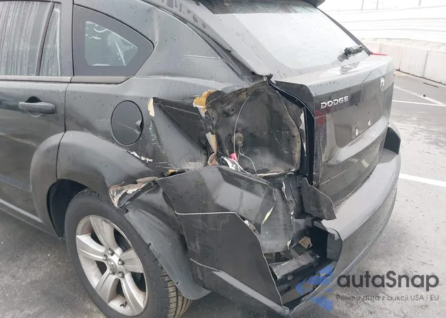 1B3CB4HA1AD664072: 43992316