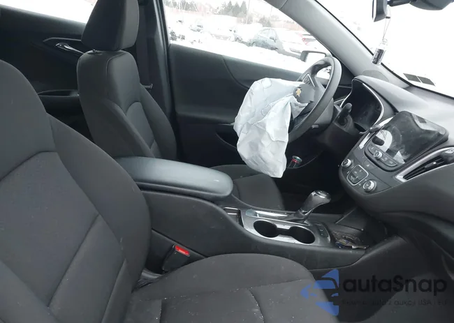 1G1ZB5ST9KF186569: 43992340