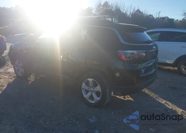 3C4NJDBBXJT246552: 43992369