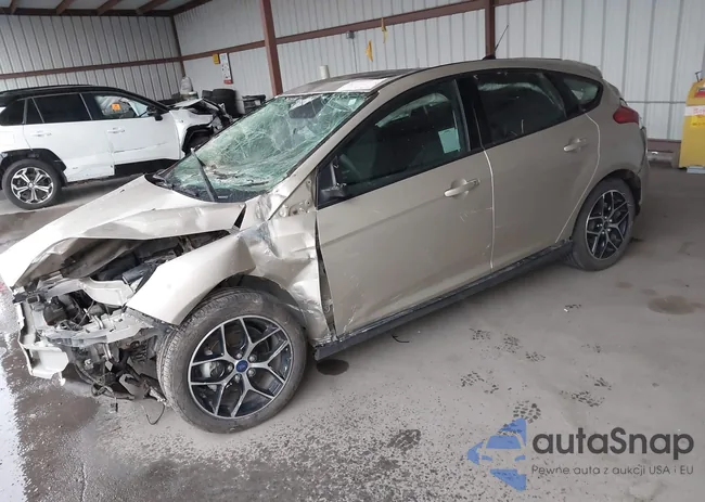 1FADP3M28JL236637: 43992399