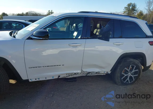 1C4RJHBG7PC643306: 43992456