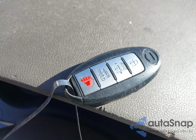 1N4AL2AP5CN403794: 43992458