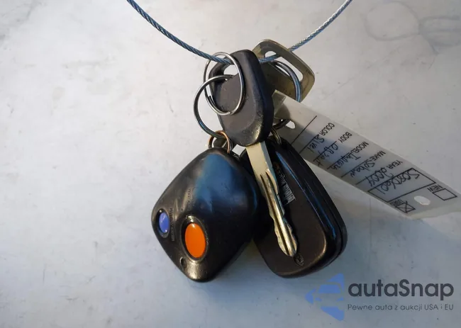 JF1GG68564H813885: 43992469