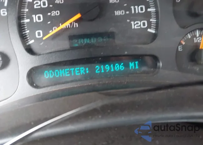 3GNEK12Z05G136852: 43992643