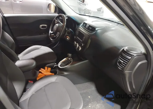 KNDJN2A2XJ7623765: 43993679