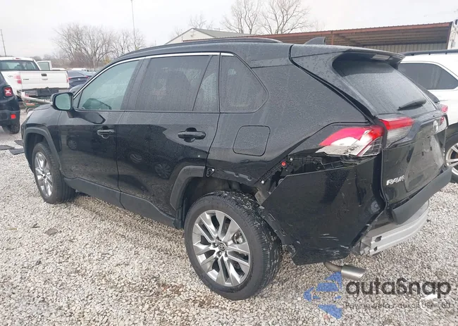 2T3A1RFV9RC402215: 43993683