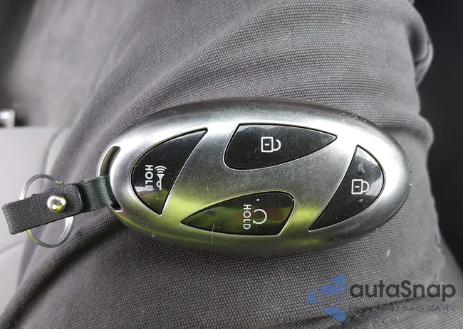 KMHLM4DG2RU728937: 43993686