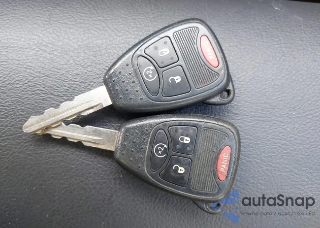 1C4NJDEB0GD798961: 43993723