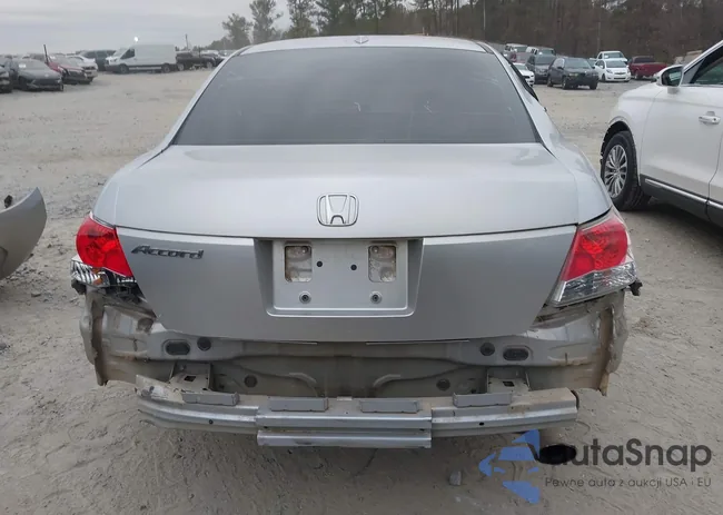 1HGCP2F83AA079288: 43993762