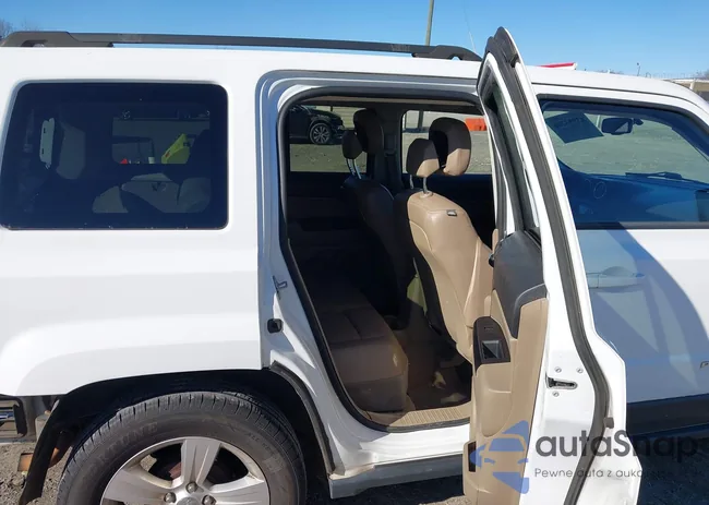 1C4NJPBB5ED660285: 43993768