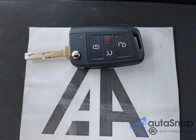 3VWC57BU2KM131905: 43993885