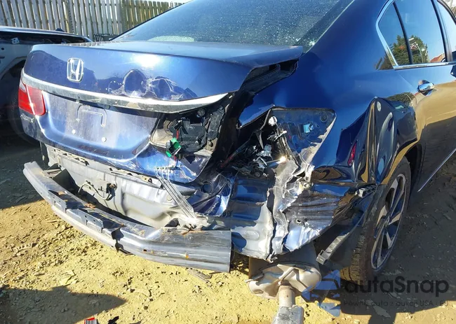 1HGCR2F81GA145422: 43993908