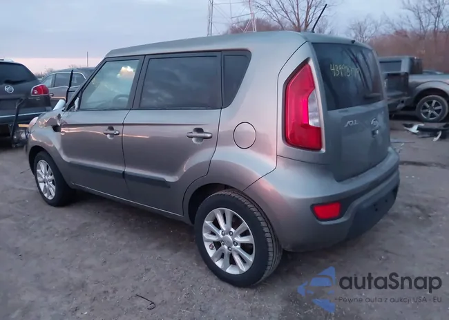 KNDJT2A61C7458345: 43993979