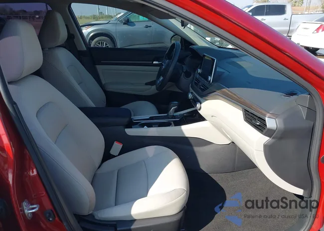 1N4BL4DV6RN316392: 43994085