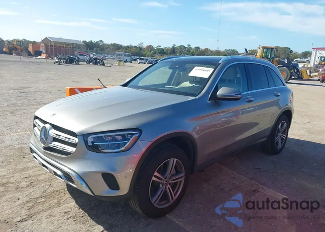 W1N0G8DB8NV394243: 43994089