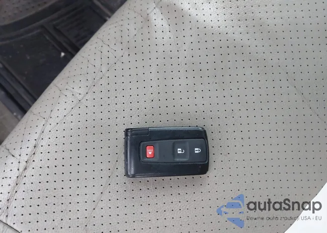 JTDKB20UX93466127: 43994105