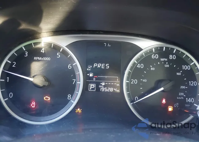 3N1CP5CU6JL518514: 43994179