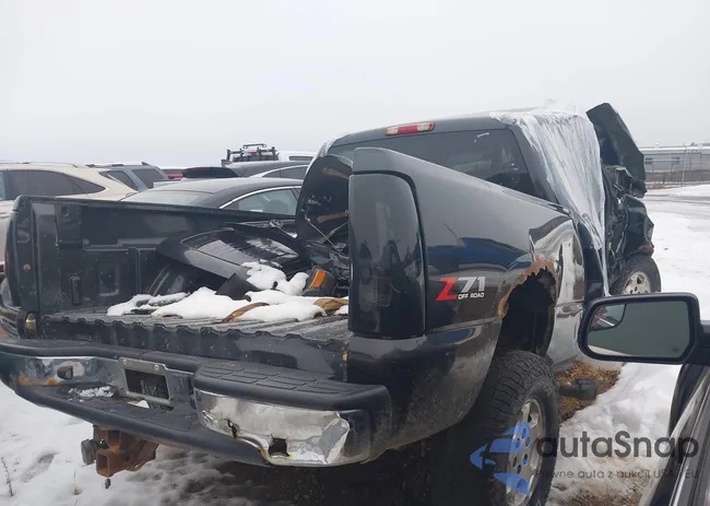 2GCEK19T631368887: 43994185