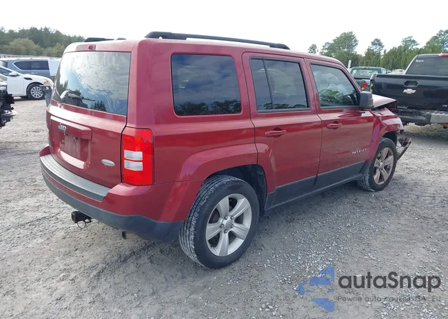 1C4NJPFA3GD612899: 43993317