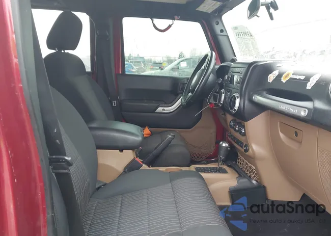 1J4BA5H11BL577325: 43993353