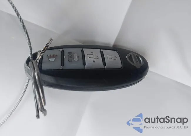 3N1AB7AP3HL654852: 43993359