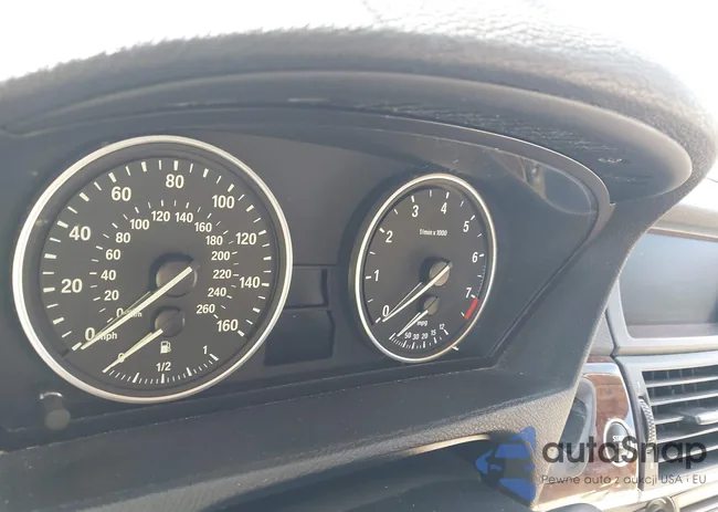 5UXZV4C53CL990330: 43993378