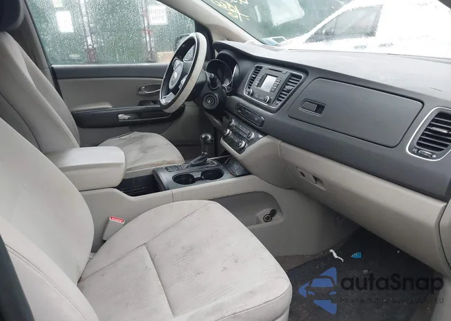 KNDMB5C16G6159514: 43993380