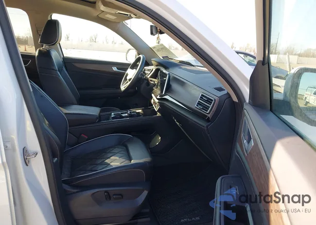 1V2FR2CA9RC537279: 43993381