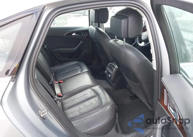 WAUG3AFC7JN020776: 43993412