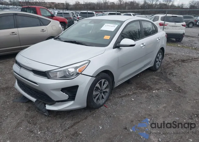 3KPA24AD2PE520497: 43993454