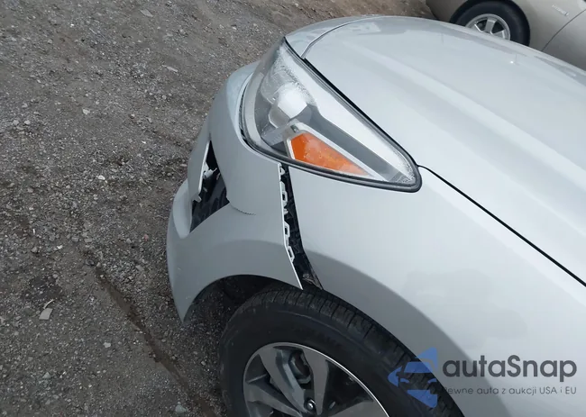 3KPA24AD2PE520497: 43993454