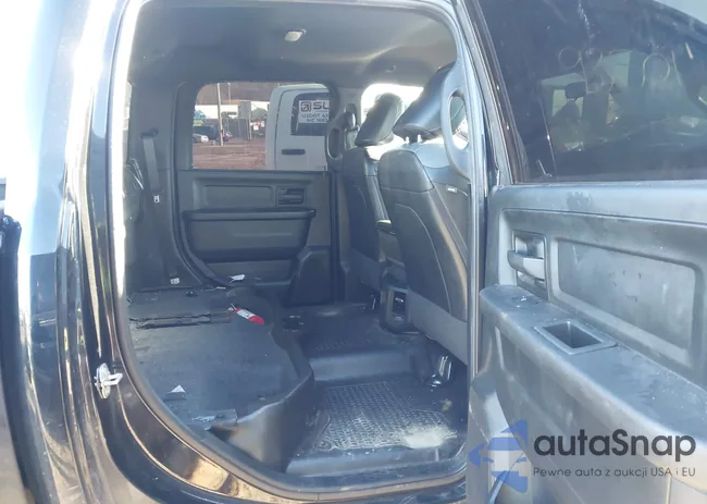 3C63RRGL6RG272074: 43993501