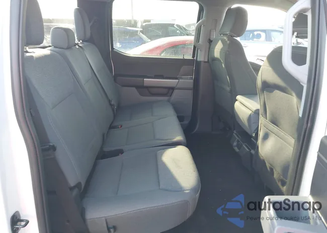 1FTEW3KP8SKE15977: 43993534