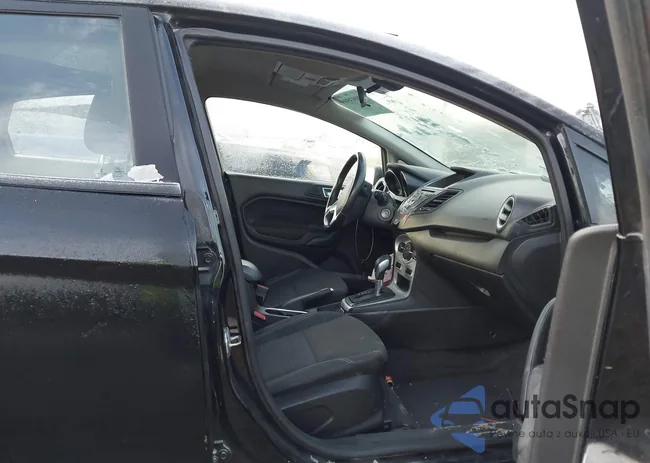 3FADP4EJ7GM141313: 43993599