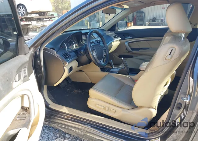 1HGCS2B83CA009684: 43993637