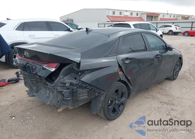 KMHLM4AG3MU194831: 43993642