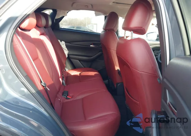 3MVDMBCM5PM574311: 43994752